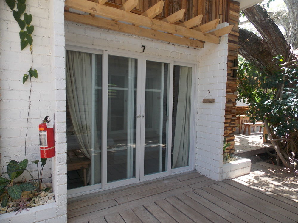 Serviced Apartments By Eco Hotel Bohol Panglao Exterior foto